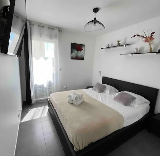 Au Coeur De Porto-vecchio شقة